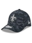 New Era Pánská kšiltovka New Orleans Saints NFL 2026 Salute to Service 39THIRTY M-Crown Flex Velikost: S/M