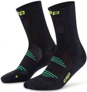 CEP dámské běžecké kompresní vysoké ponožky ULTRALIGHT PRO - black Velikost: II (Vel. chodidla 34-37)