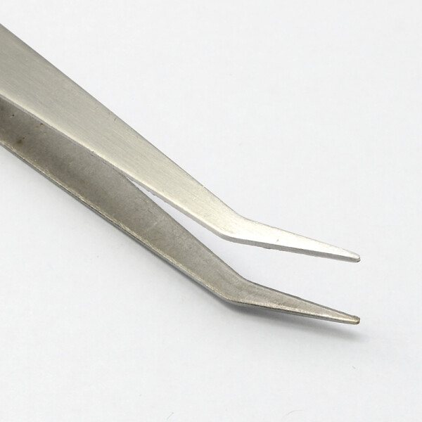 Pinzeta z oceli - zahnutá - platinová - 125 x 9,2 x 2,5 mm - 1 ks