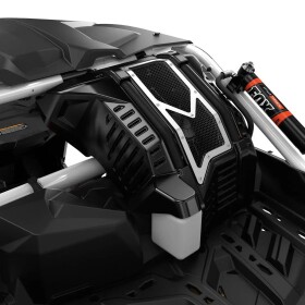 Relokace chladiče na Can-Am Maverick X3