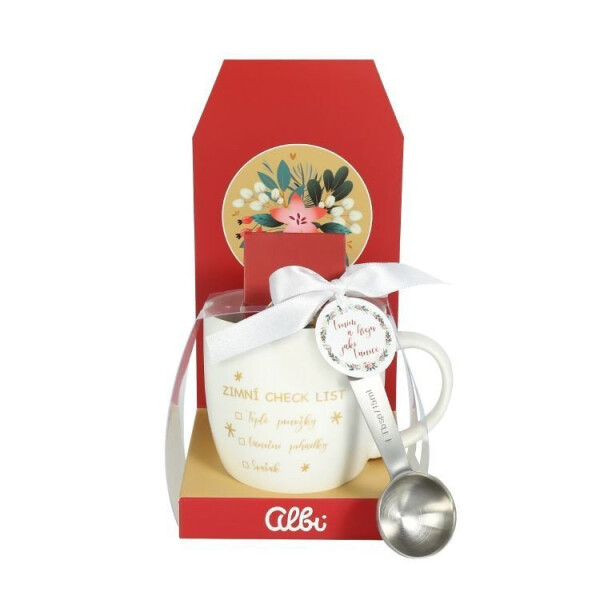 Sada hrnek a koření na svařák