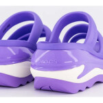 Dřeváky Crocs Mega Crush Triple Strap 209842-5AJ EU