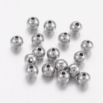 Korálek z nerezové oceli - platinový - 4 x 4 mm - 1 ks