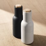 Audo Copenhagen Mlýnek na sůl a pepř Bottle Ash/Carbon Beech – set 2 ks, šedá barva, černá barva, dřevo, plast