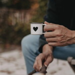 Eulenschnitt Smaltovaný hrnek na espresso Heart 70 ml, bílá barva, kov