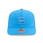 New Era Pánská kšiltovka Los Angeles Chargers NFL 2025 On-Field Sideline 9SEVENTY Trucker Snapback