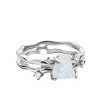 Royal Fashion stříbrný prsten GU-DR24615R-SILVER-MOONSTONE-SAPPHIRE Velikost: 8 (EU: 57-58)