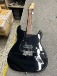 Fender Squier Sonic Stratocaster HT H LRL BPG BLK (použité)