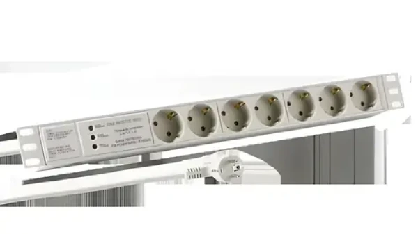 EFB PDU 19" 1U šedá / PDU / 7x CEE 7/3 / Přepěťová ochrana / 16 A (EK631DE.3GR)