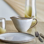 Bloomingville Omáčník Sandrine Nature 340 ml, béžová barva, keramika