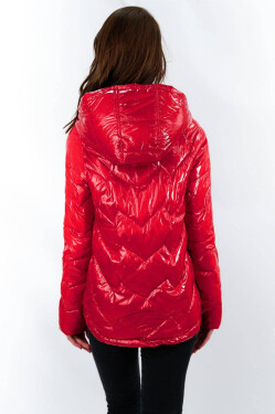 Červená prošívaná dámská bunda s kapucí model 16147700 červená XXL (44) - S'WEST