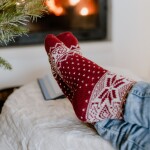 Charm Scandinavian Vlněné ponožky Red/Winter Patern no. 50 červená barva, textil