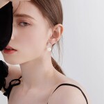 Náušnice s perlou a zirkony Valeria, Stříbrná