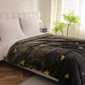 Černá deka z mikrovlákna s jemným vzorem Šířka: 160 cm | Délka: 210 cm