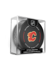 Inglasco / Sherwood Puk Calgary Flames NHL Official Game Puck 2024-2025