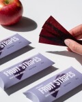 Vilgain Fruit Stripes – jablko & švestka 20 g