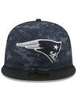 New Era Pánská kšiltovka New England Patriots NFL 2026 Salute to Service 59FIFTY Fitted Velikost: 7 1/4