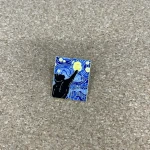 Pinarna.cz Nejznámější obraz Vincenta van Gogha - Hvězdná noc - kočíčí verze (natahující se kočka)