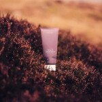 SCOTTISH FINE SOAPS Sprchový gel na tělo i vlasy Wild Heather 200 ml, fialová barva