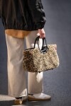 Nákupní taška Reisenthel Loopshopper M Leo fake fur