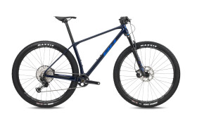 BH ULTIMATE 7.7 pneu 29", rám 2025, black/blue