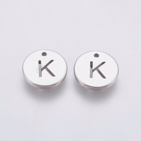 Přívěsek z nerezové oceli - placička s písmenem - "K" - 10 x 10 x 1 mm - 1 ks