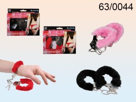 Ootb.de Pouta na ruce s chlupatinou