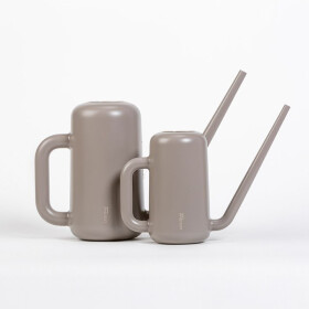 Plastia konvička Pilea 1,8 l taupe