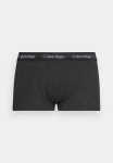 Pánské boxerky 3PACK Low Rise Trunk M 0000U2664G CA0 - Calvin Klein černá vzor S