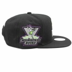 Mitchell & Ness Pánská kšiltovka Milwaukee Bucks NBA Neon Tropical Snapback