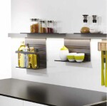 Kessebohmer Polička s ohrádkou chrom (284708)