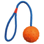 Trixie Míček hrbolatý na šňůrce 6cm/30cm