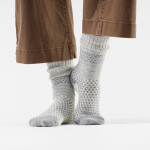 Dámské merino ponožky SMARTWOOL Women's Everyday Cozy Popcorn Cable Crew, Light Gray velikost: 42-45 (L)