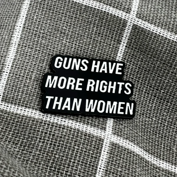 Pinarna.cz Guns have more rights than women / Zbraně mají více práv než ženy
