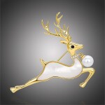 Vánoční brož s perlou - jelen, Zlatá
