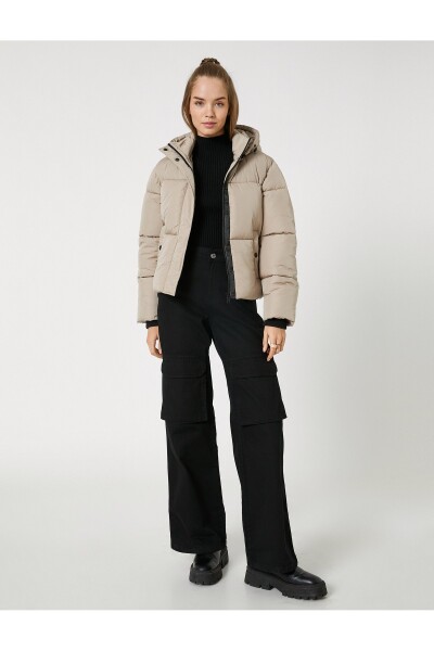 Koton krátký nadýchaný kabát kapucí kapsa na zip.