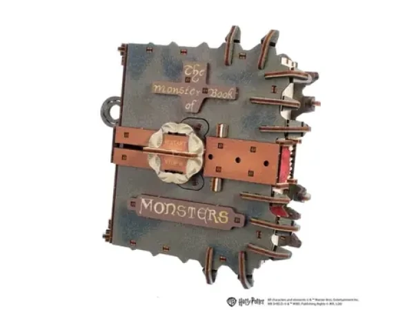 Ugears 3D dřevěná mechanická skládačka Harry Potter The Monster Book of Monsters