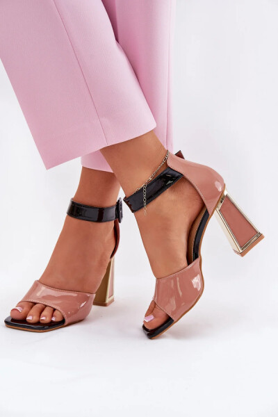 Sandály na podpatku model 212824 Step in style 37
