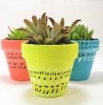 Marvy Lakový popisovač Deco Color silný - bílý