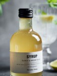 Nicolas Vahé Sirup Yuzu 200 ml, oranžová barva, sklo