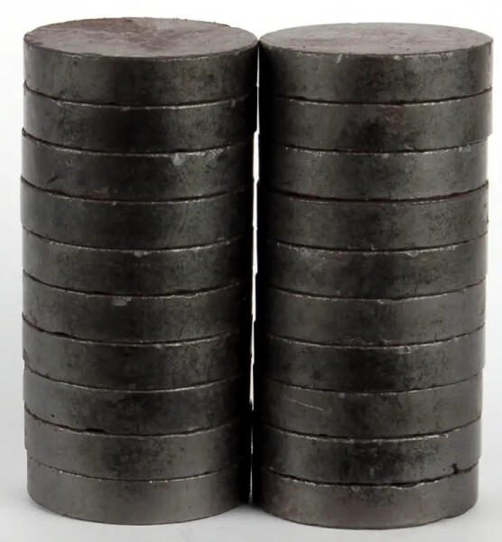 Magnety kulaté 25 mm/20ks - černé