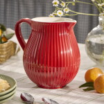 Ib Laursen Keramický džbán Mynte Strawberry 2 l, červená barva, keramika