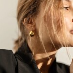 ELENYS Bold – pozlacené náušnice 18K žluté zlato