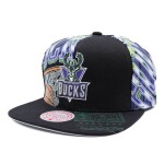 Mitchell & Ness Pánská kšiltovka Milwaukee Bucks NBA Shirt Remix Snapback