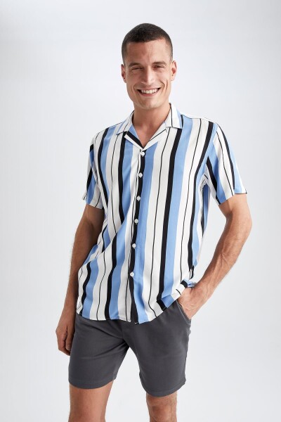 DEFACTO Regular Fit Apache Collar Striped Print Short Sleeve Shirt