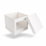 Cake star dortová krabice bílá s okénkem (33 x 33 x 30 cm)