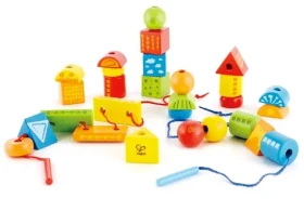 Hape Navlékací korále z geometrických tvarů