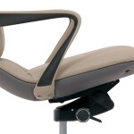 Kancelářské křeslo, šedá ekokůže, houpací mechanismus s aretací ve 4 polohách, kovový kříž, kolečka pro tvrdé povrchy