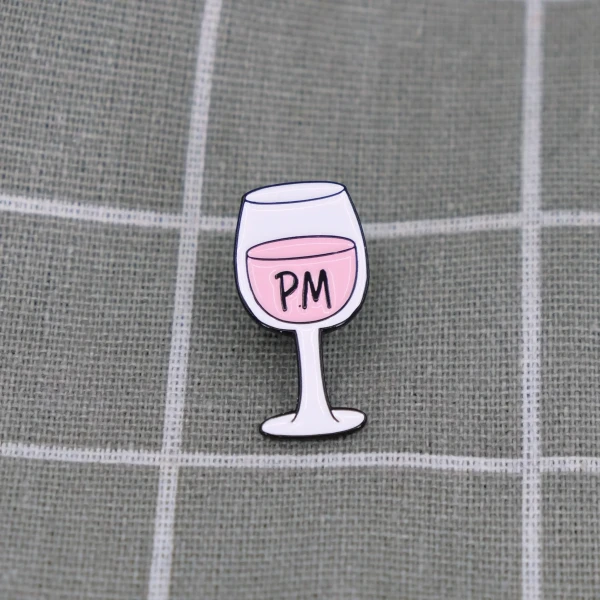 Pinarna.cz PM (po poledni) - Sklenička s vínem