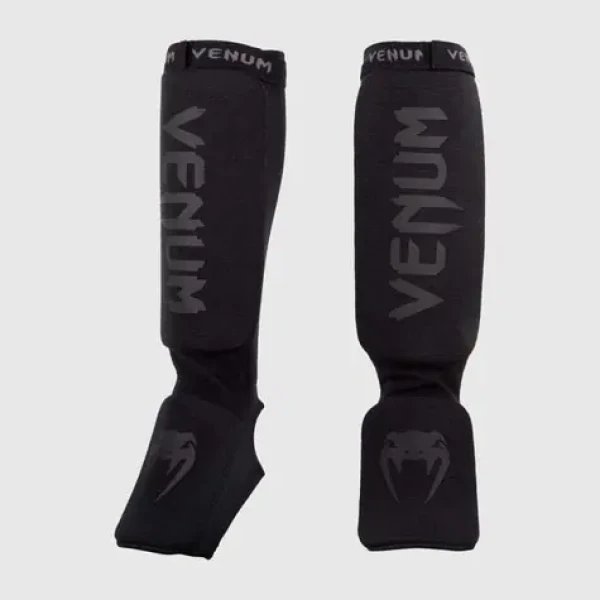 Chrániče holení Shin Guards Black - Venum (XL, černá) (90616-4-XL)